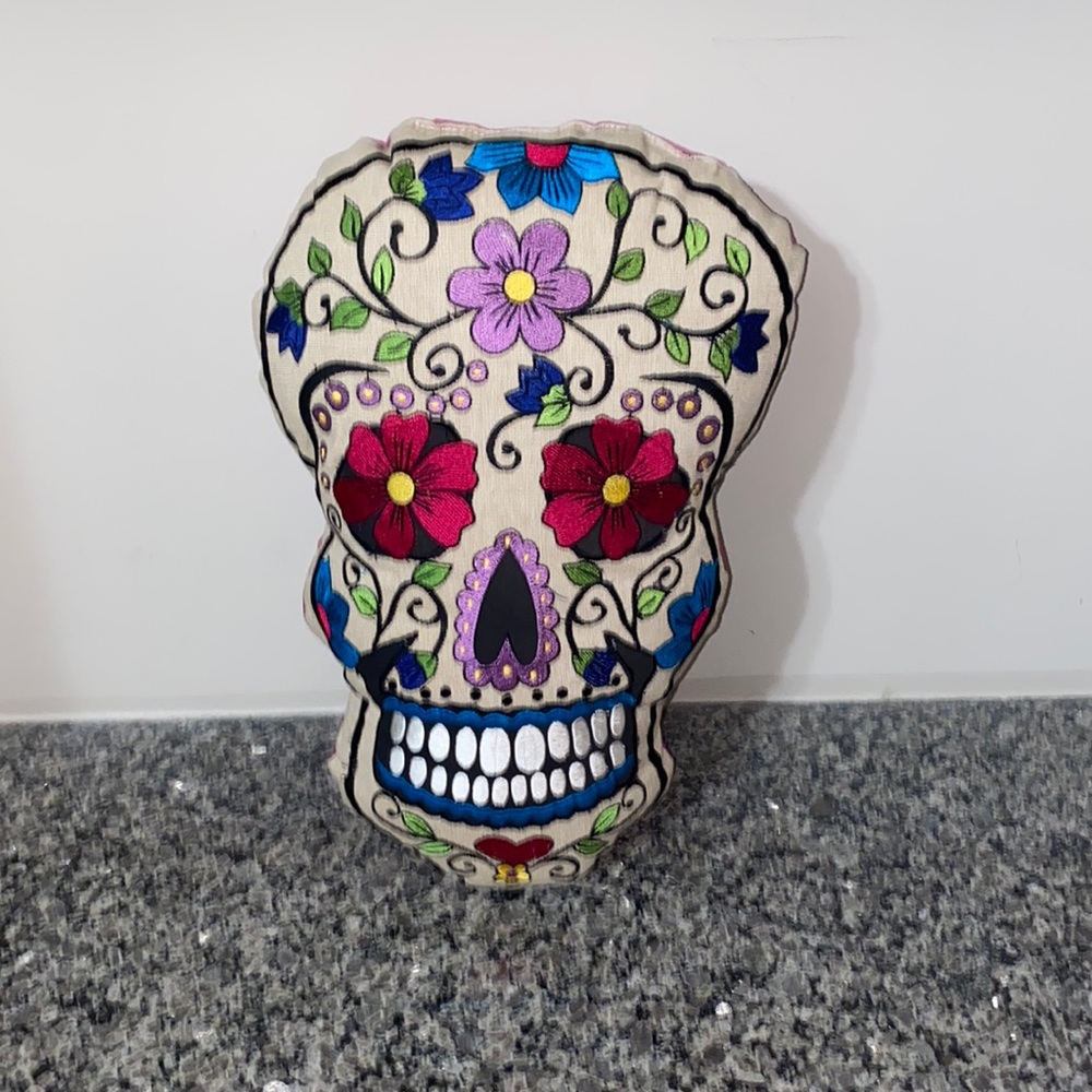 Sugar Skull Throw Pillow. LIKE NEW.